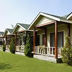 Villagepark Resort-spa Hotel 3*